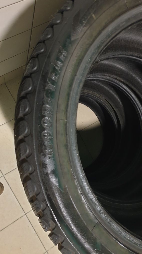 Зимняя шипованая резина Good_Year 275/45 R20