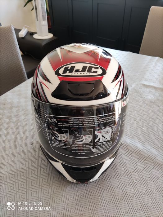 Capacete novo integral HJC