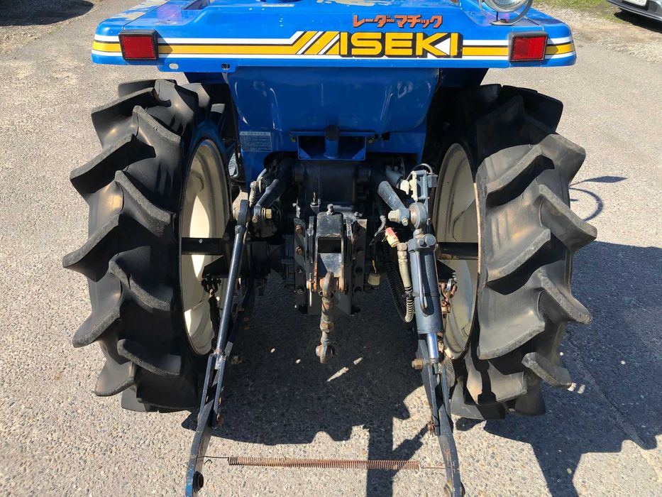 Traktorek Iseki TU185 18KM 4x4 3 cylindry
