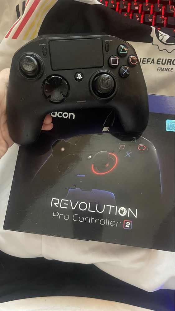 Джойстик Nacon Revolution Pro Controller 2 Playstation4 PS4