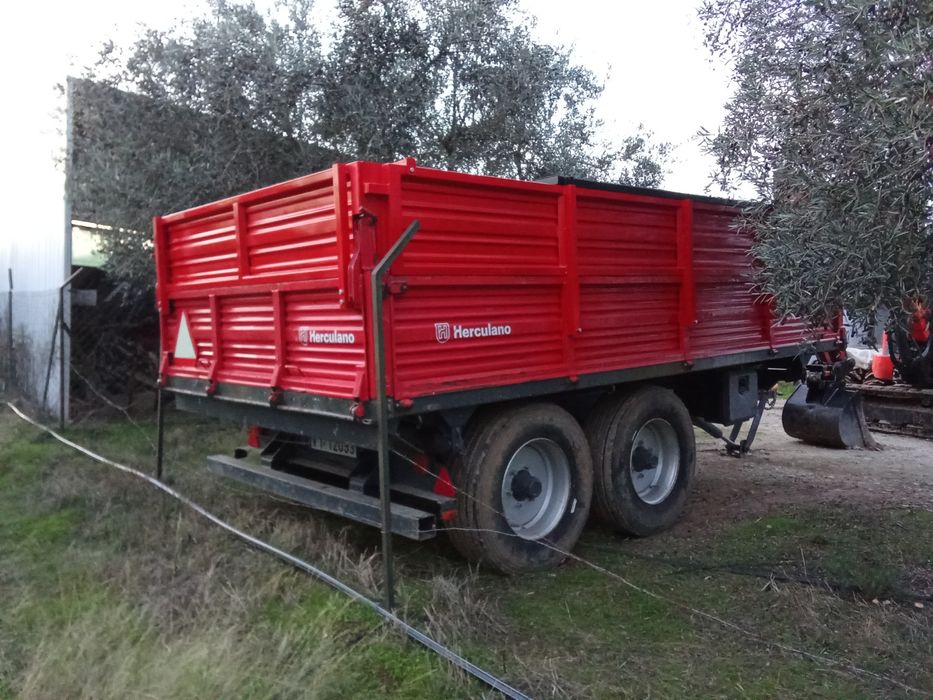 Reboque agrícola de 2 eixos