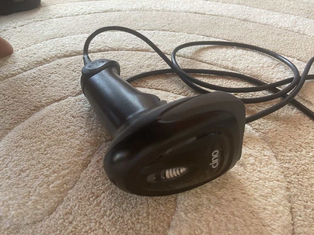 Сканер штрих кодів Cino F680