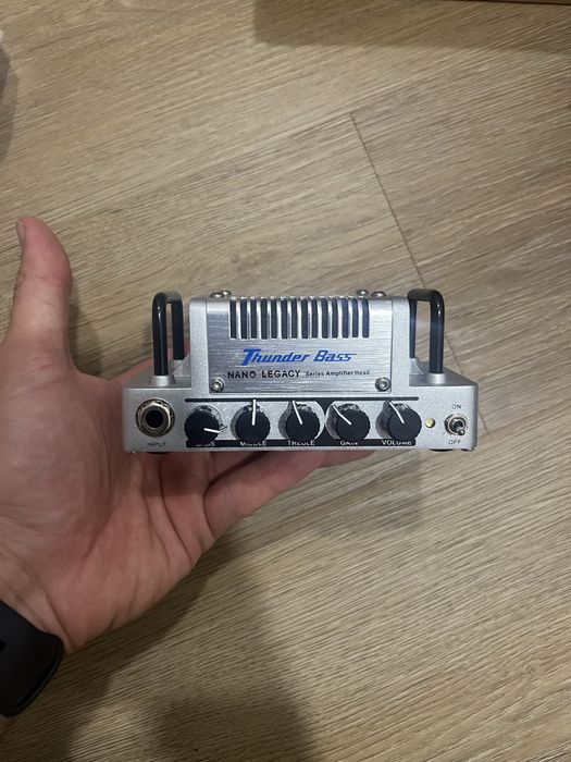 Hotone Thunder Bass – como novo