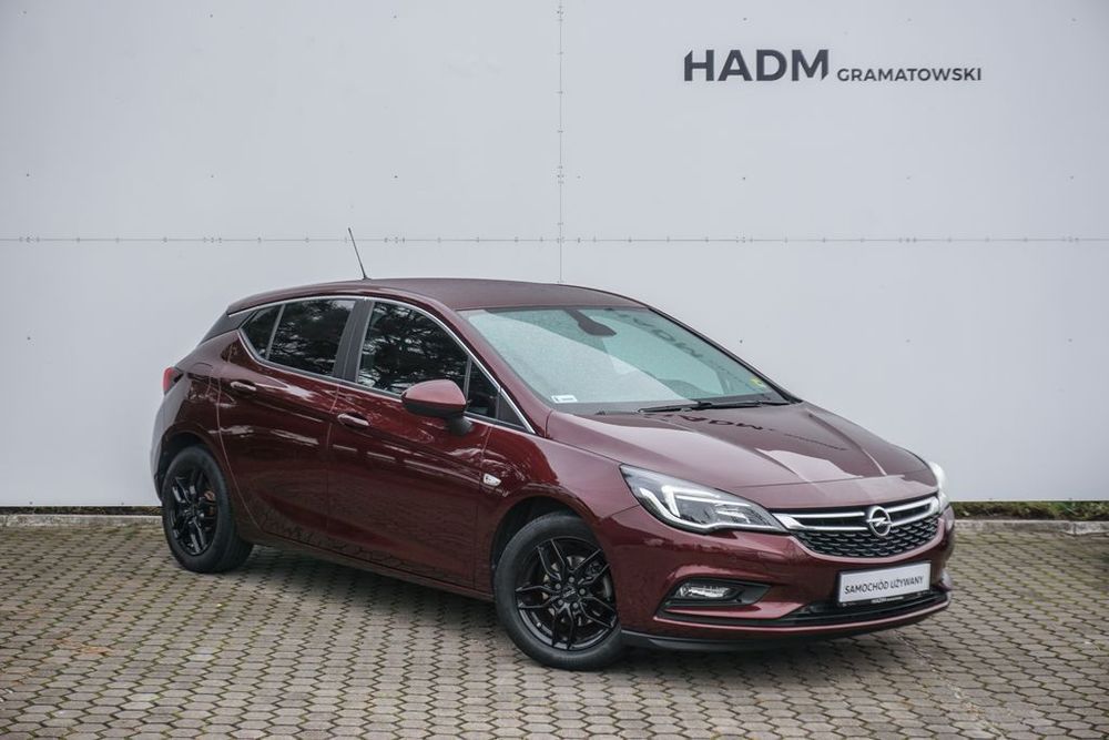 Opel Astra 1.4 125KM Tylko 36tyś km Klimatyzacja Apple Car Play Tempomat Salon PL