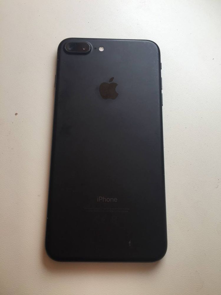 iPhone 7+ Оперативна память 256 гб