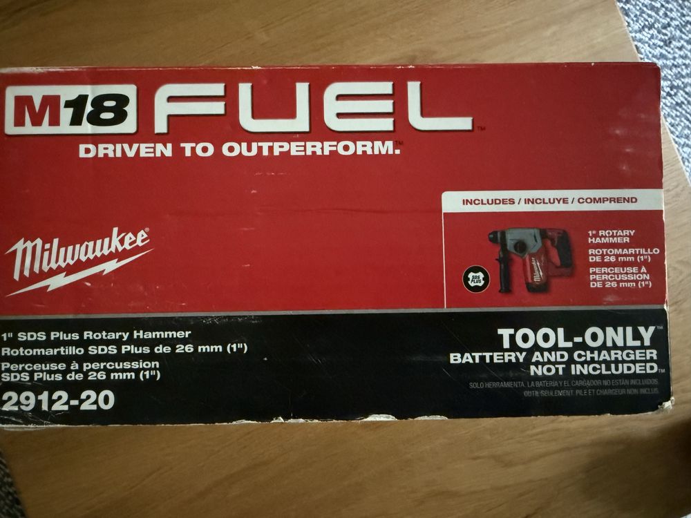 Młotowiertarka akumulatorowa Milwaukee M18