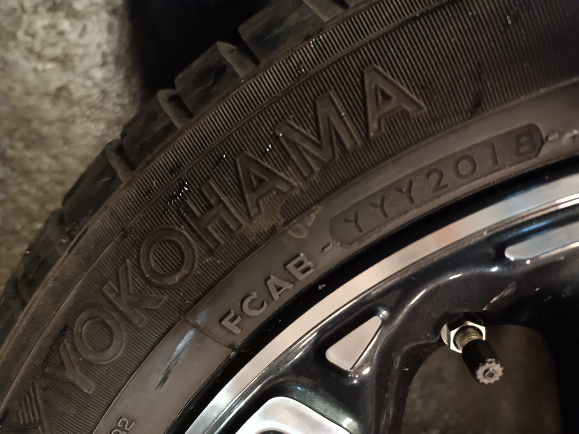 Koła zimowe 175/60/16 Suzuki Ignis 4x100 TPMS bieżnik 8mm-7mm 2018 rok