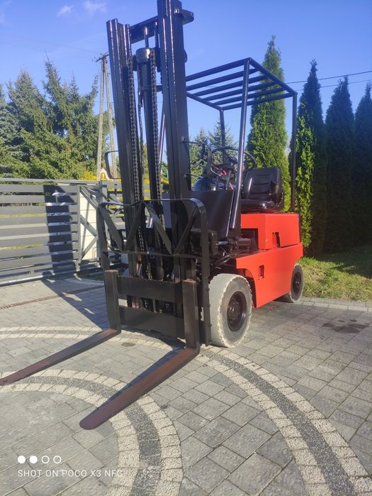 Wózek widłowy Komatsu 1.5 t.   Transport pod dom nie LINDE TOYOTA