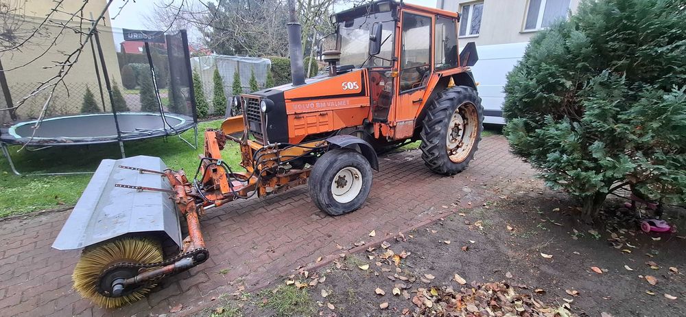 Valmet Valtra, Pług do śniegu, Dmuchawa Zamiatarka