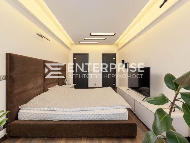 Продаж 3к квартири, Печерськ, бульвар Л.Українки