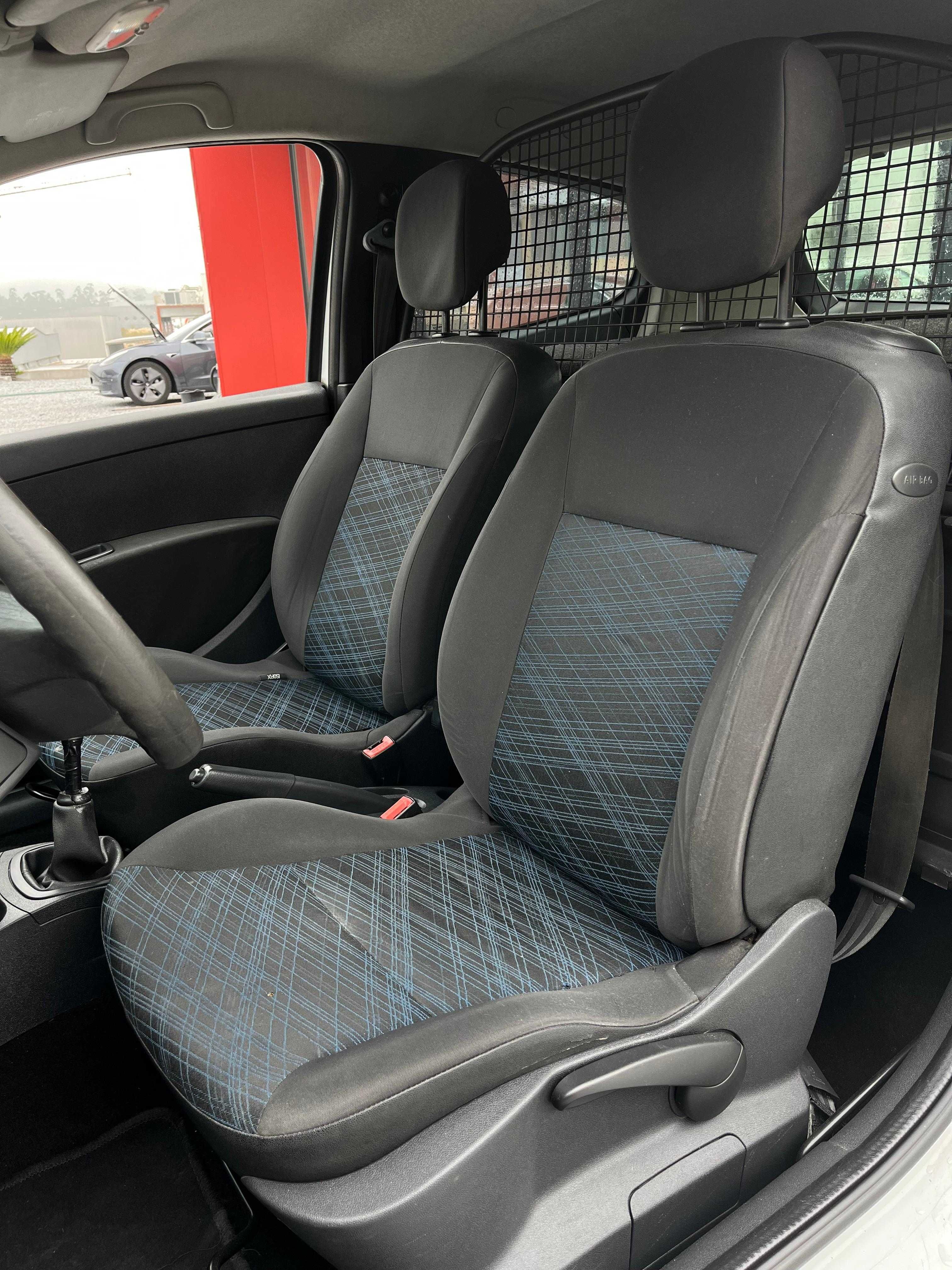 Renault Clio 1.5 dCi | 2 Lugares | Económico | Garantia Incluída