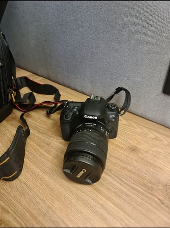 Canon EOS 77D Kit 18-135mm is STM
