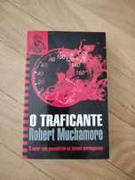 Livro CHERUB "O traficante" de Robert Muchamore