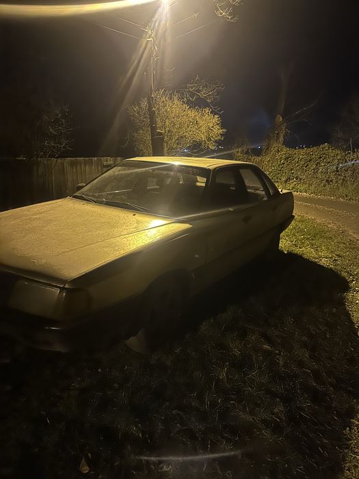 Продам ауді 100 1.8 бензин