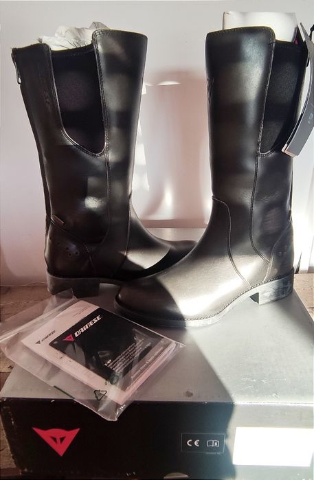 Botas cano alto pele Dainese