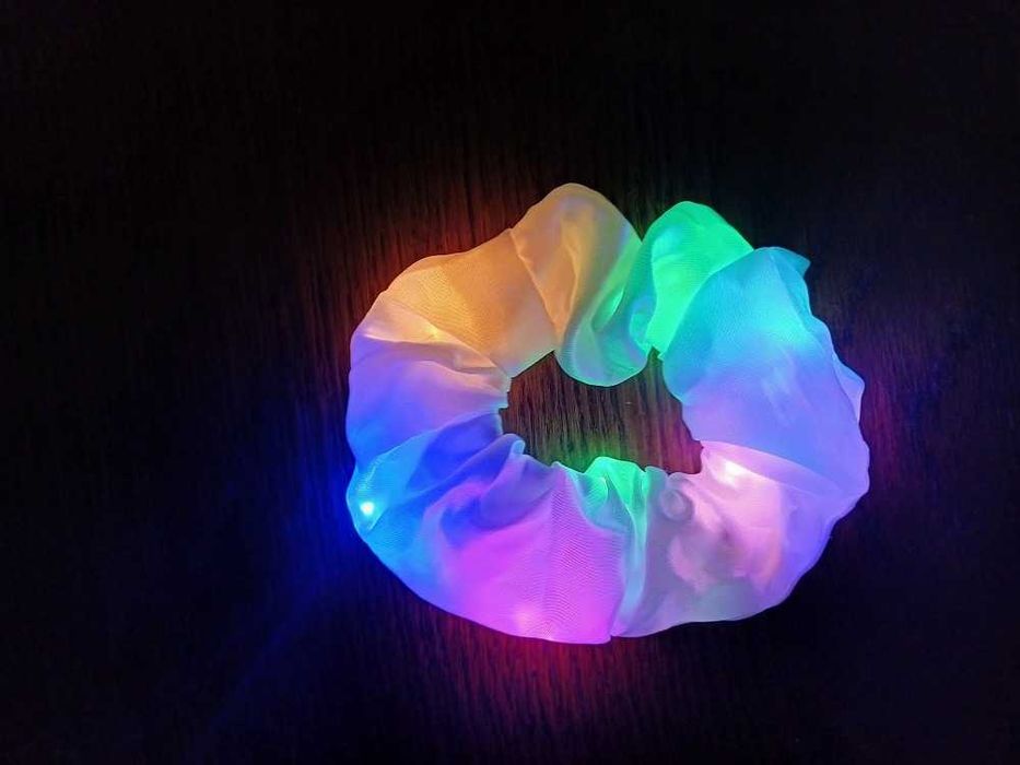 Elastyczna ozdobna wstążka gumka do włosów światło led