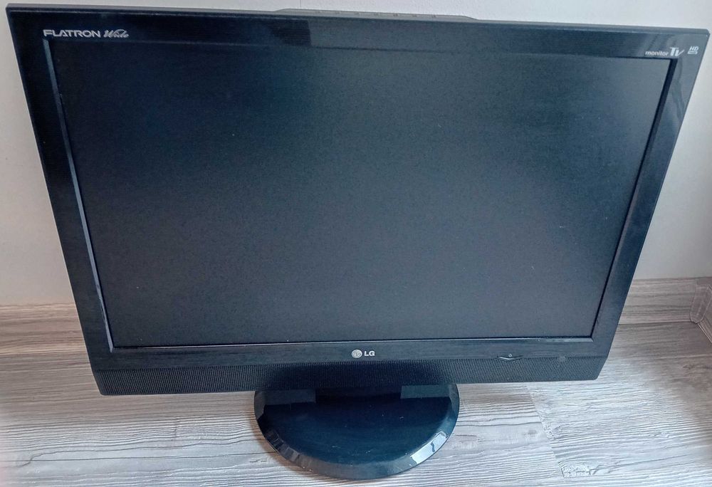 Monitor LG FLATRON M228WA-BZ 22 cale
