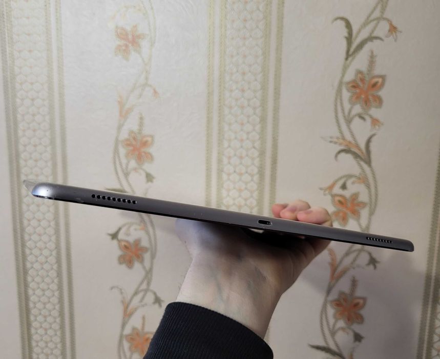 Ipad pro 12.9" на 32 ГБ планшет apple версія wifi