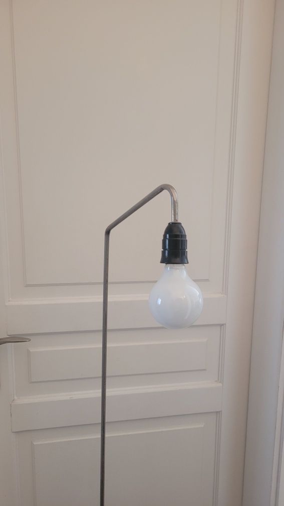 Lampa z pojemnikiem vintage