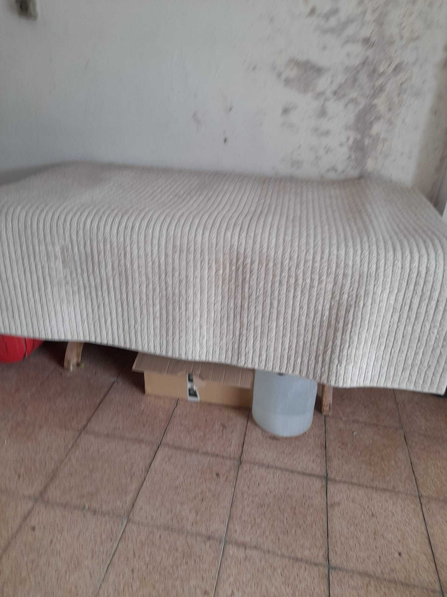 Carpete em muito bom estado