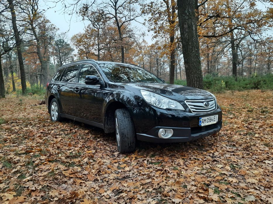 Продам Subaru Outback 2011