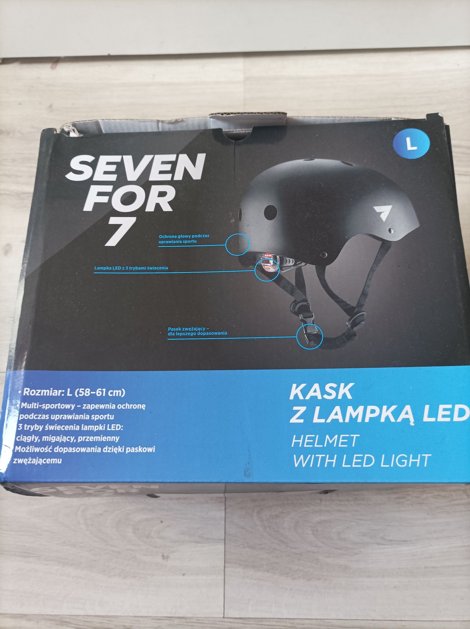 Kask, sportowy, rowerowy, z lampką, Led