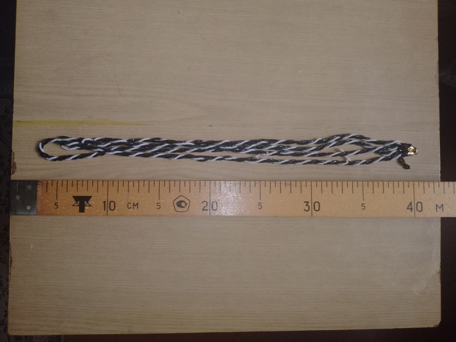 Продається біжутерія з бісеру.