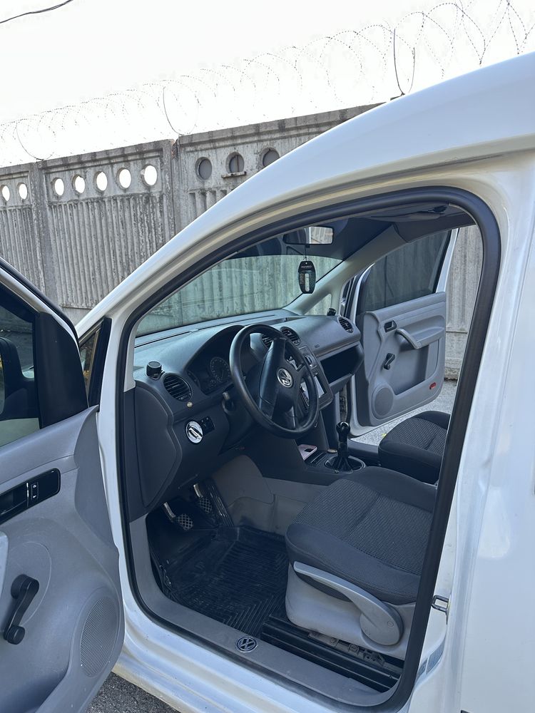 Продам volkswagen caddy