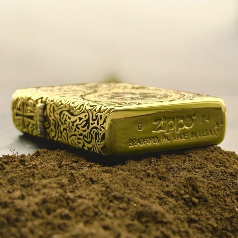 Нова оригінальна запальничка Zippo Constantine Premium