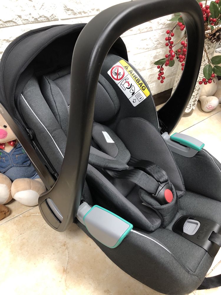 Автокрісло RECARO Avan Група 0+ (0-13 кг) автолюлька