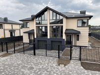Купити Готовий Таунхаус під Києвом, Одеське направлення.