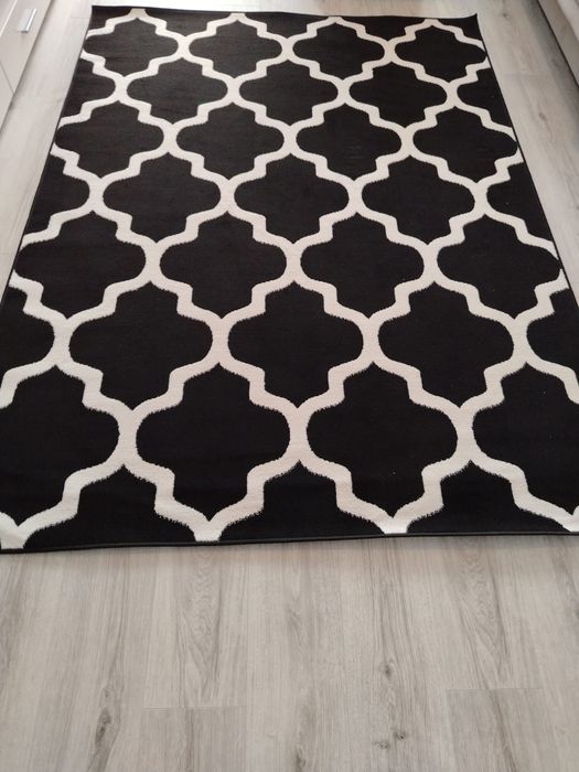 Dywan czarny Marokańska koniczyna 160x220