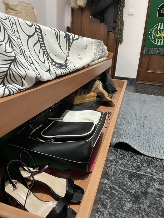 Cama + estrado + colchão + gavetão para cama extra ou para arrumação