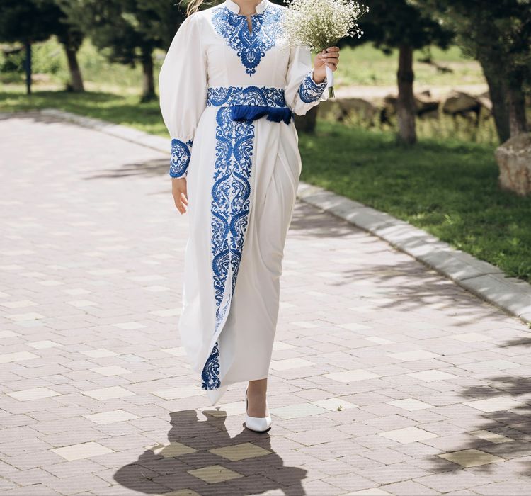 Вишите плаття, вишиванка