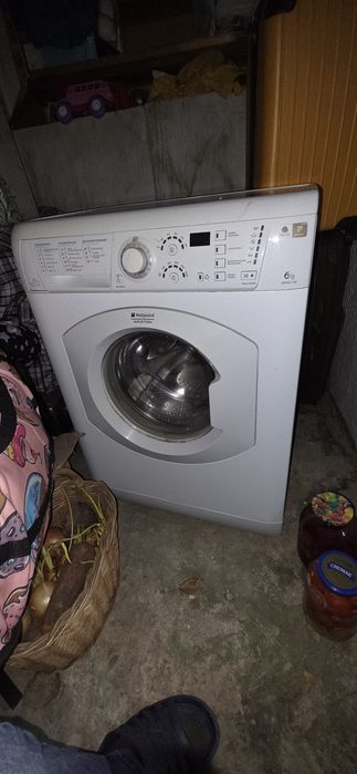 Пральна машинка б/у Aristone Hotpoint ARXSF100