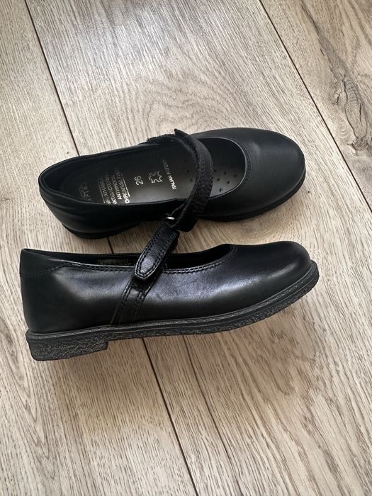 Туфлі для дівчинки geox геокс, розмір 26