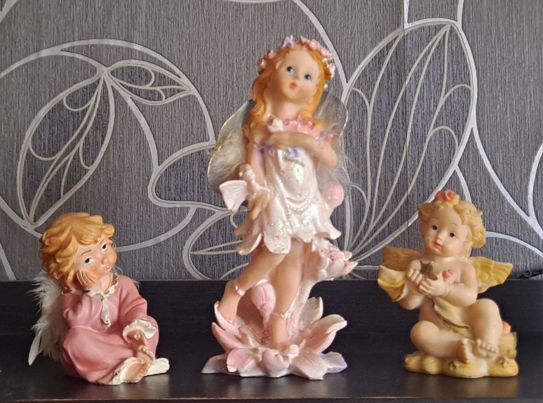 Kolekcja figurki rzeżby aniołki ozdoby