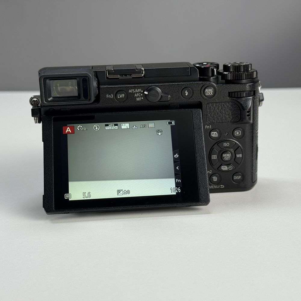 Фотокамера Panasonic Lumix DC-GX9 Kit 12-32mm