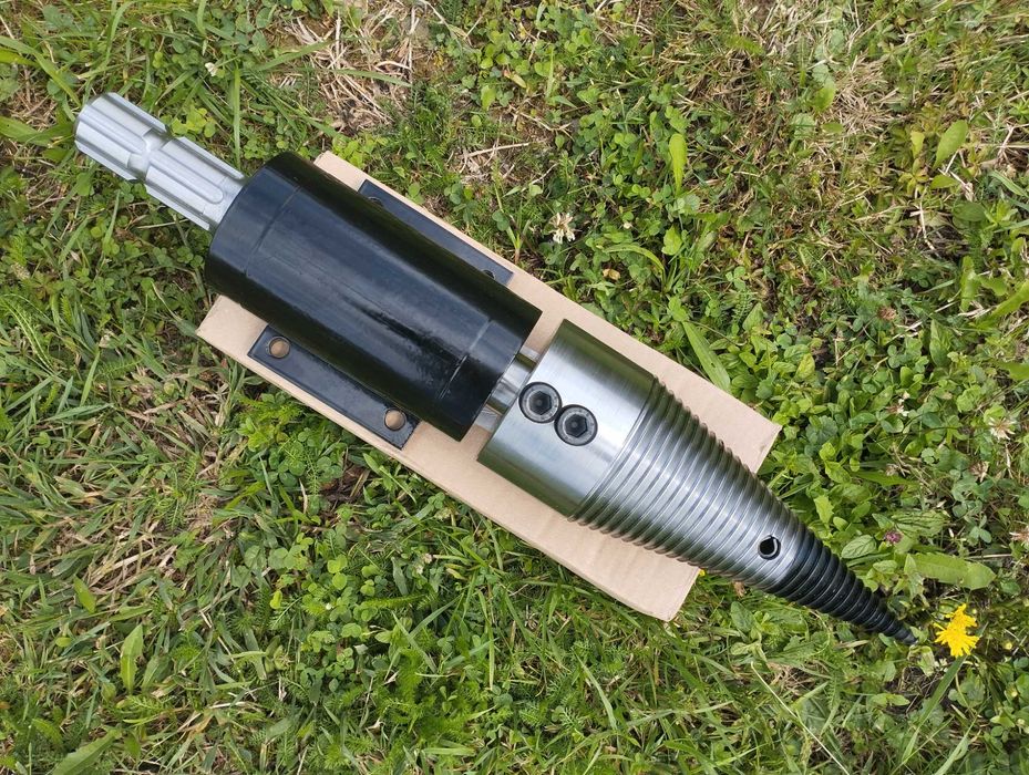 Łuparka świdrowa WOM / świder do drewna do ciągnika / stożek 90mm