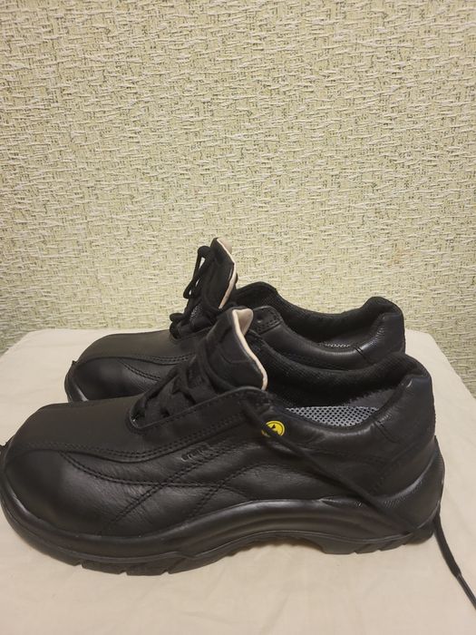 Кросівки, ботінки демісезонні