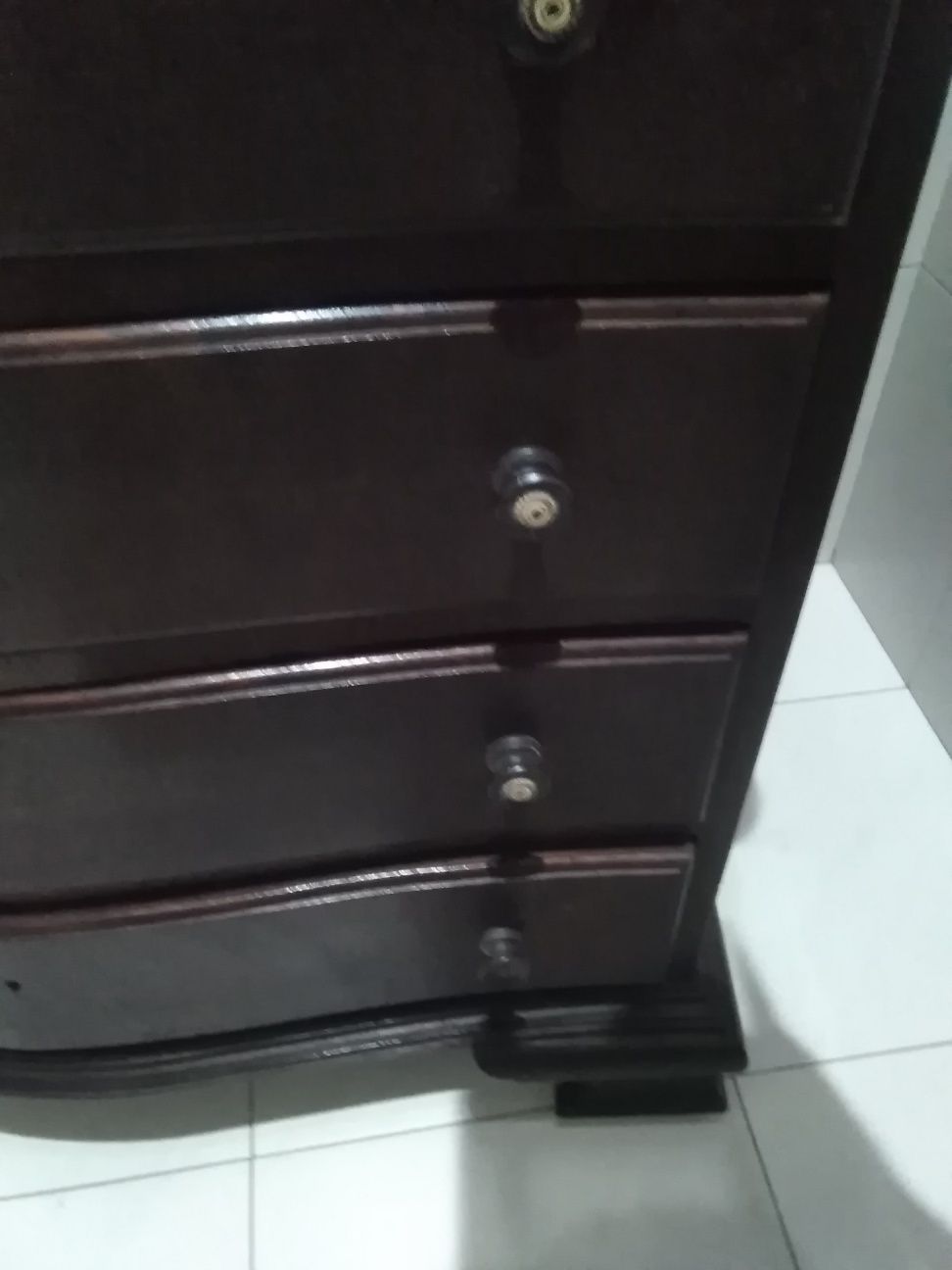 Móvel antigo de quarto