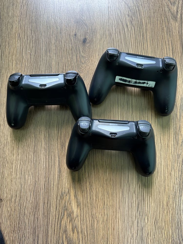 DualShock 4 під ремонт