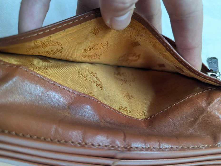 Оригинальный винтажный длинный кошелёк MCM Visetos цвета «коньяк»