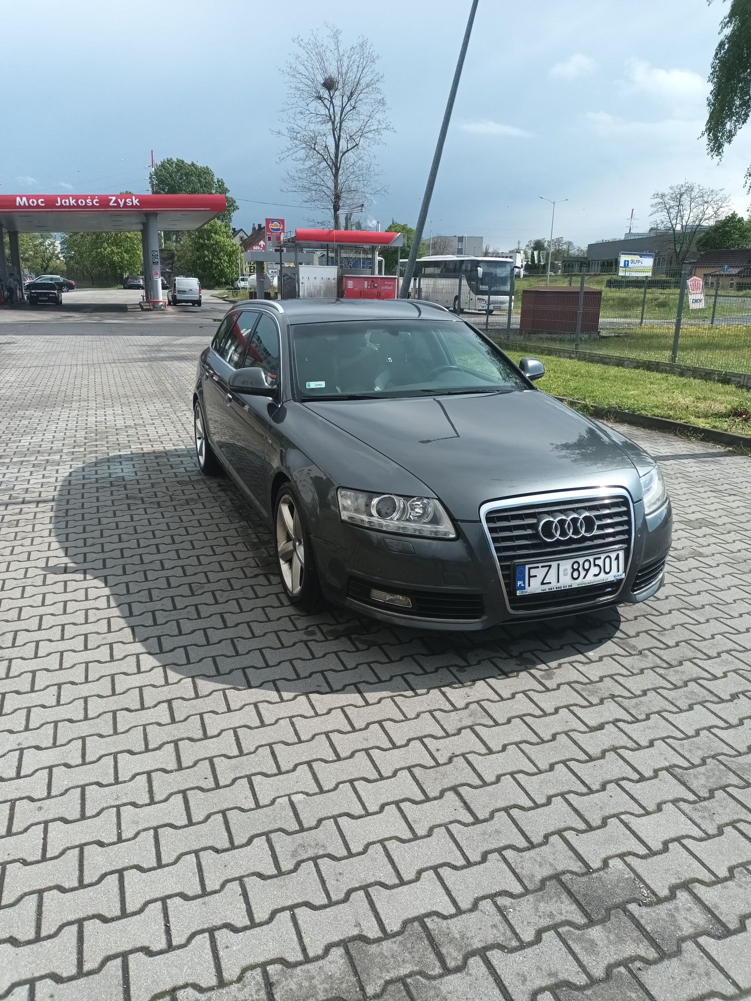 Audi A6 Audi A6 C6 S line 2.0 automat