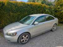 Volvo S40, uszkodzony silnik.