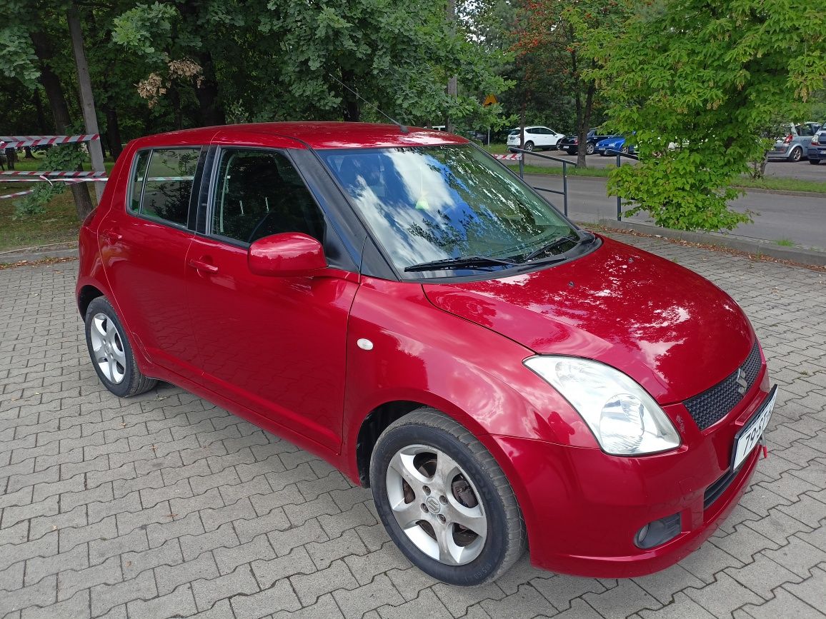 Suzuki Swift 1.3 benzyna