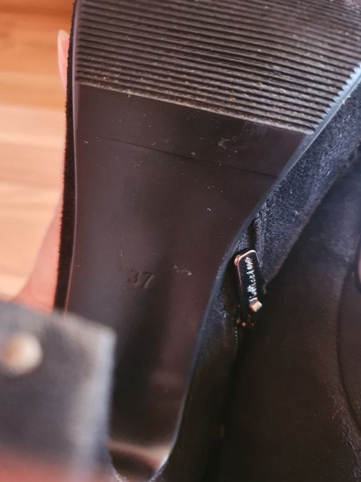 Сапоги демисезонные на 38р.