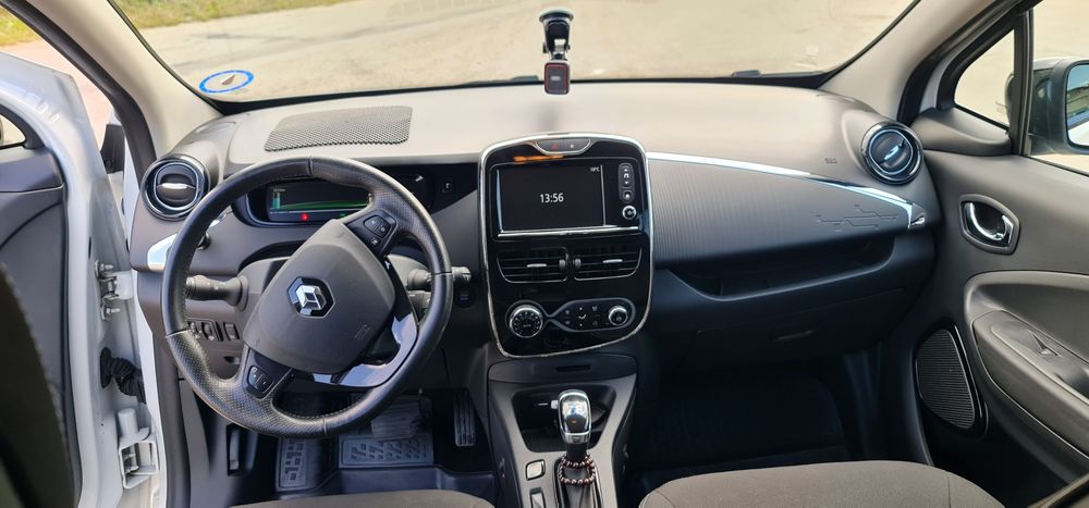 Рено Зое, 40 кв, 2017 року.