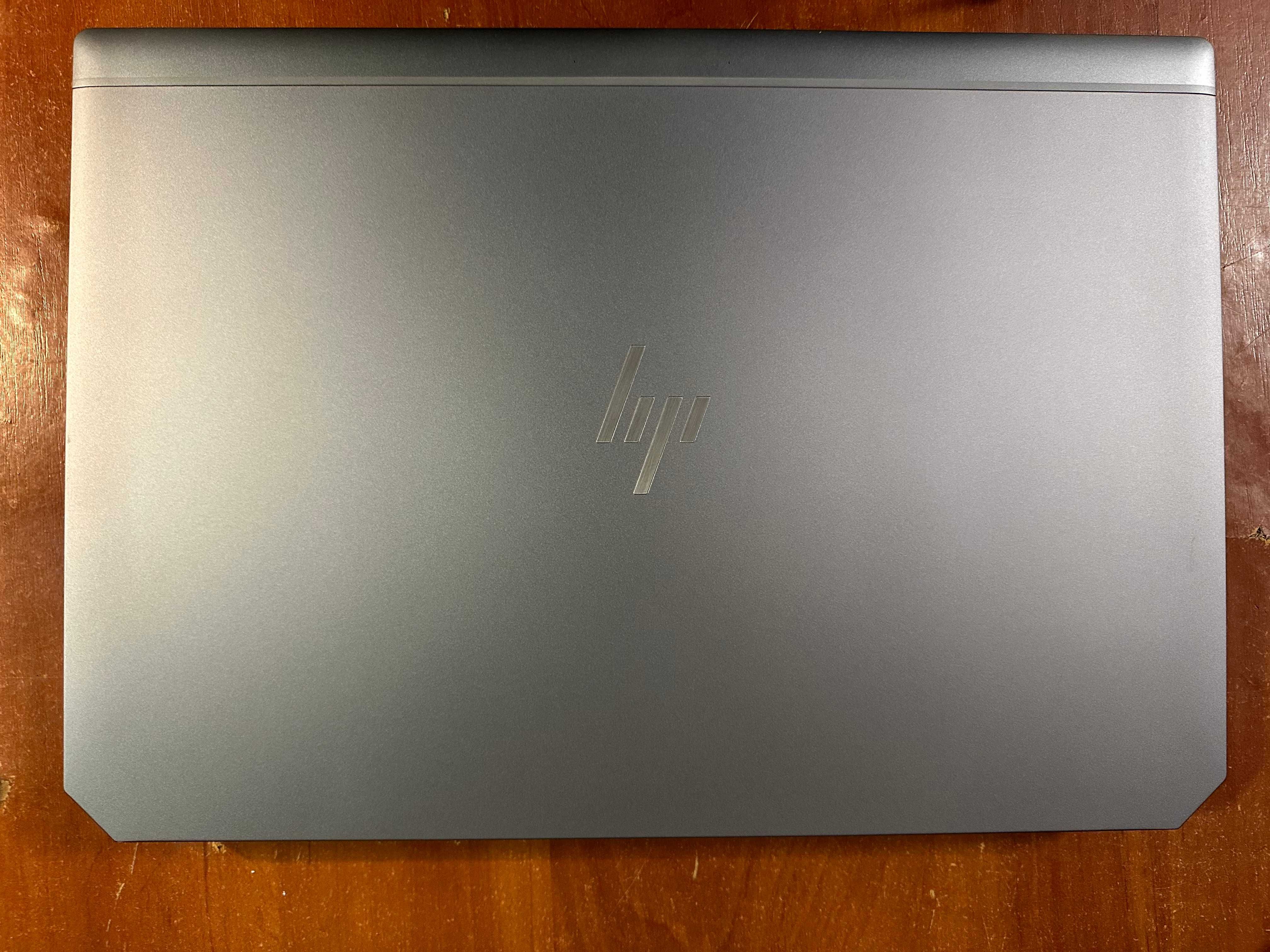 Ноутбук  HP ZBook 15 G5 15.6 IPS Intel Core i7 8750H