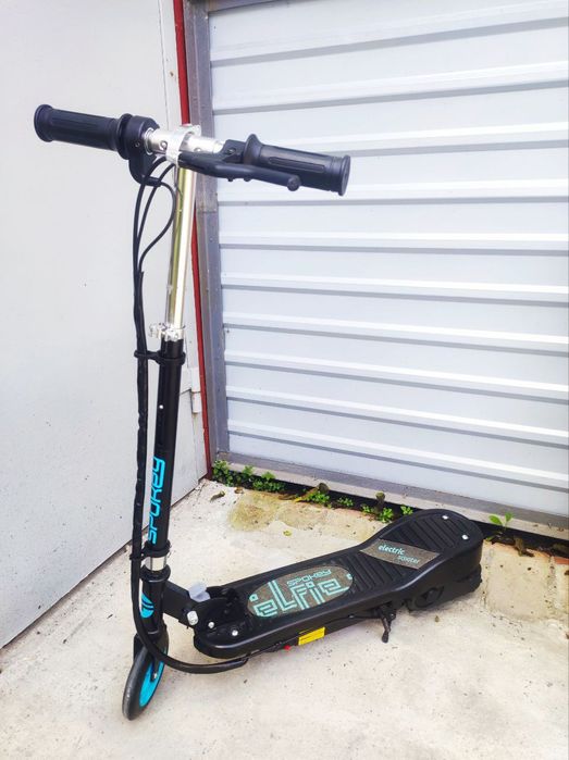 Самокат електричний
